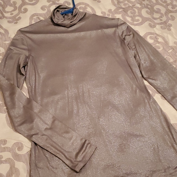 Turtleneck - Picture 1 of 3